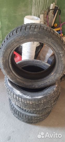Roadstone Winguard WinSpike 20.5/55 R16