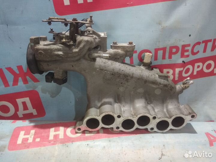 Коллектор впускной Форд Таурус 3.0