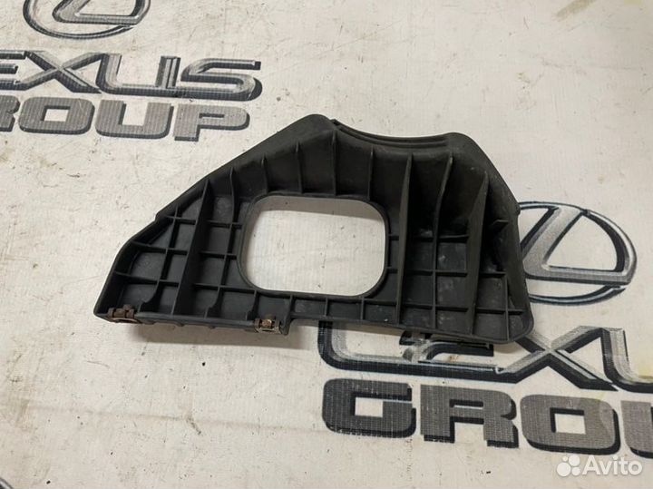 Кронштейн птф лев. перед. Lexus RX400h