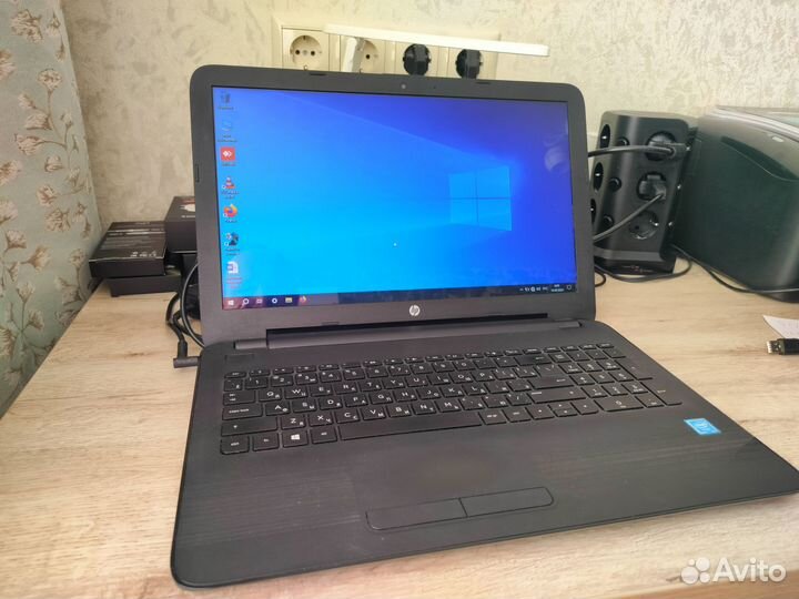 Ноутбук HP Celeron n3060(1.6) /4096/ssd128/win10