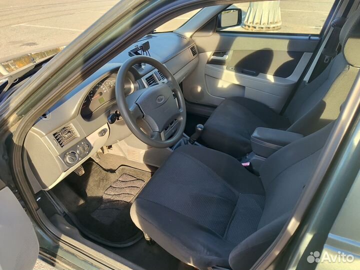 LADA Priora 1.6 МТ, 2009, 183 000 км