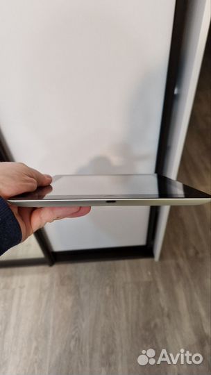 iPad 4 wifi + cell md522rs/a