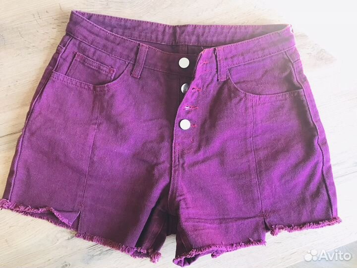 Шорты женские