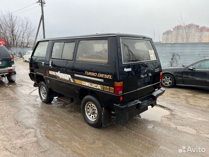 Mitsubishi Delica 2.5 МТ, 1986, 114 000 км