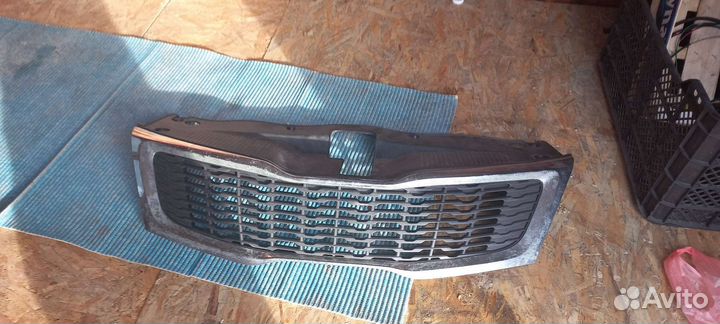 Решётка радиатора Киа рио 3