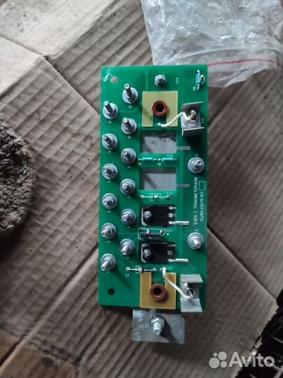 Блок с транзисторами