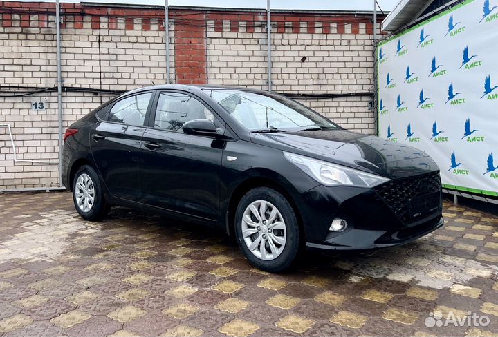 Hyundai Solaris 1.6 AT, 2024, 13 км