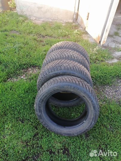 Goodyear UltraGrip 205/60 R16