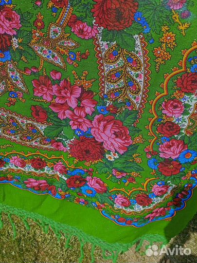 Платок шерстяной