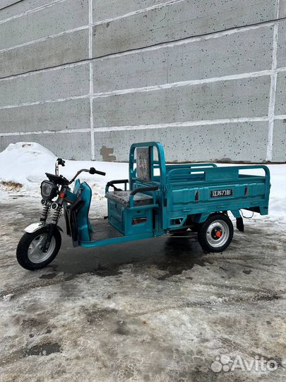 Трицикл электрический 350кг