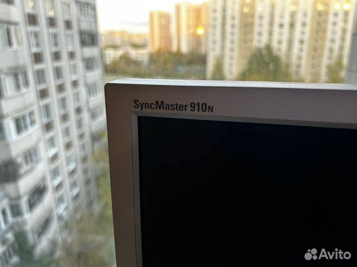 Монитор Samsung syncmaster 910n