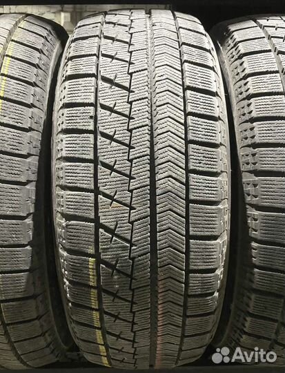 Bridgestone Blizzak Revo GZ 205/60 R16 89P