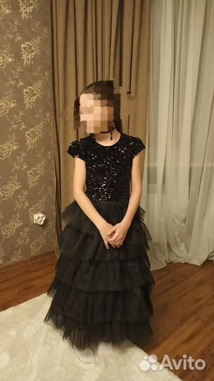 Вечерние платья
