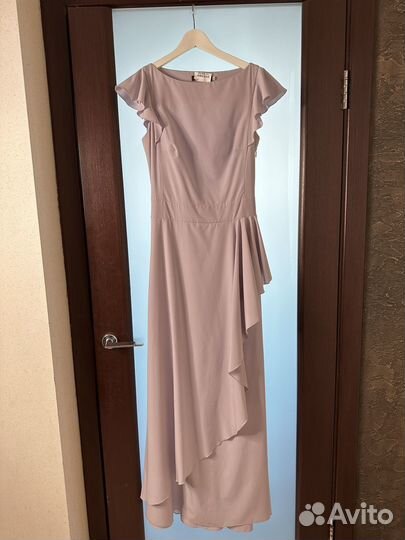 Длинное платье в пол