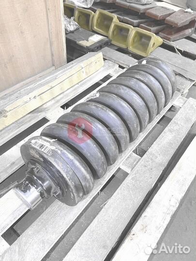 Натяжитель гусеницы 9141014