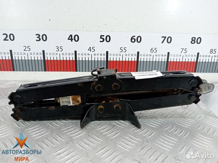 Домкрат Peugeot 607 2001