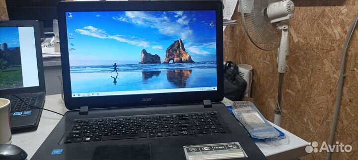 Ноутбук Acer aspire es17 es1-732-c1ln