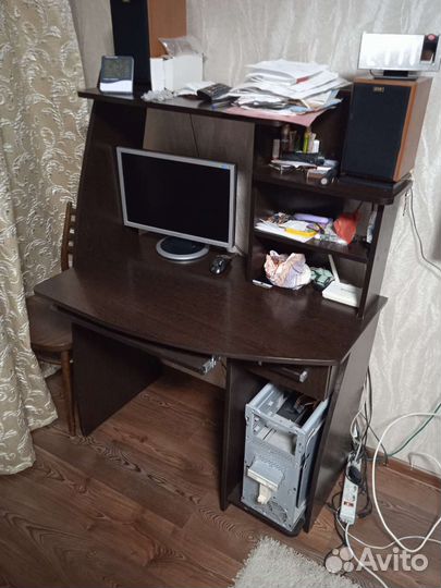 Компьютерный столик бу