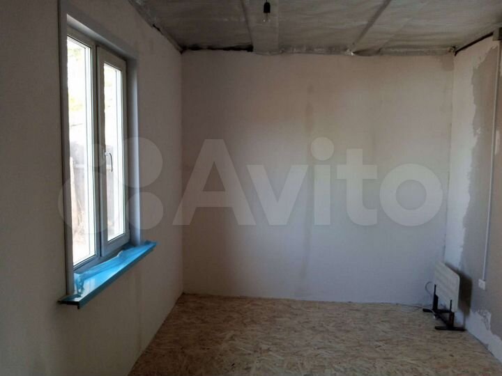 Дом 49 м² на участке 6 сот.