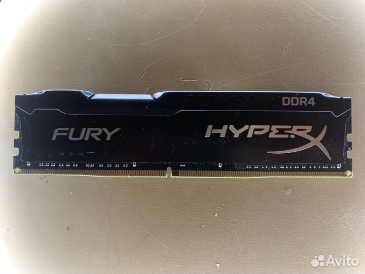 Оперативная память Kingston HyperX 1x16Gb DDR4