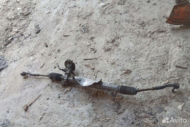Рулевая рейка mazda demio 2002-2007 года