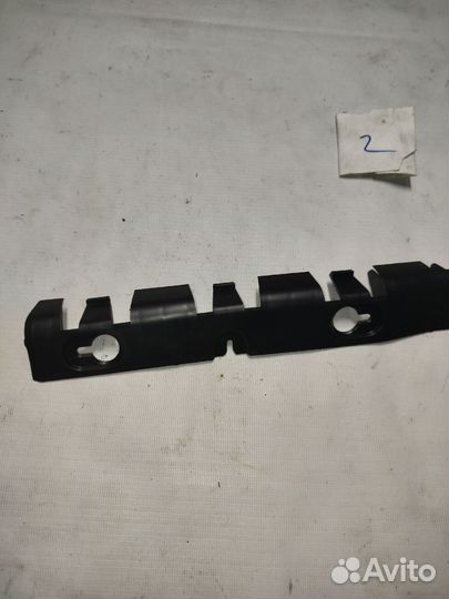 Кронштейн бампера заднегоLH logan 06-14 6001546779