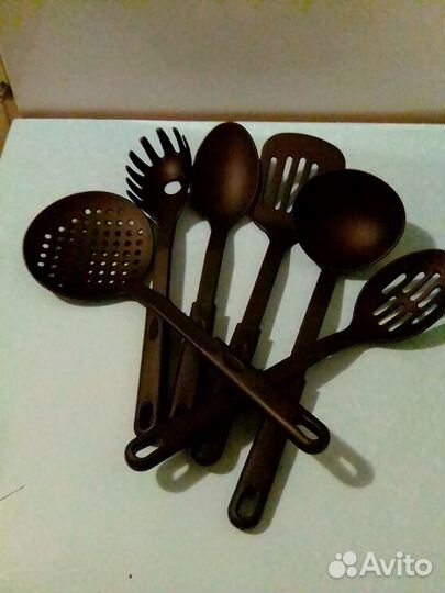 Продам новый набор кухонных принадлежностей