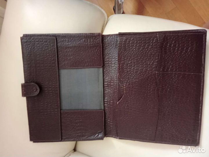 Кожаная папка для документов