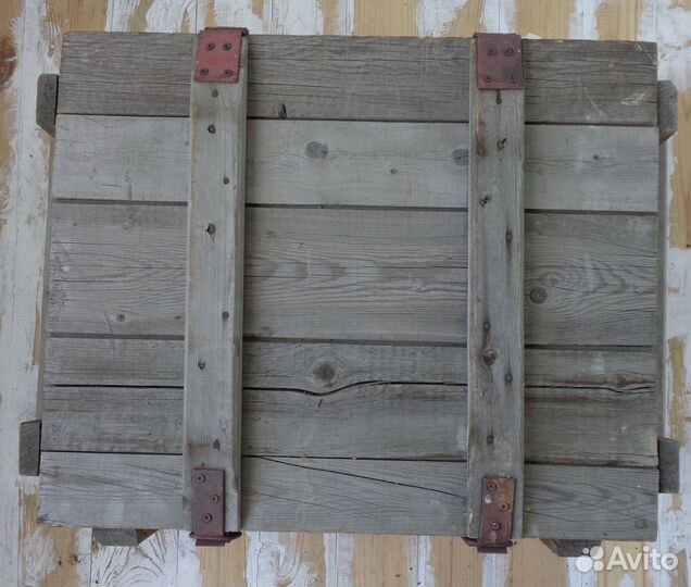 Деревянный военный ящик