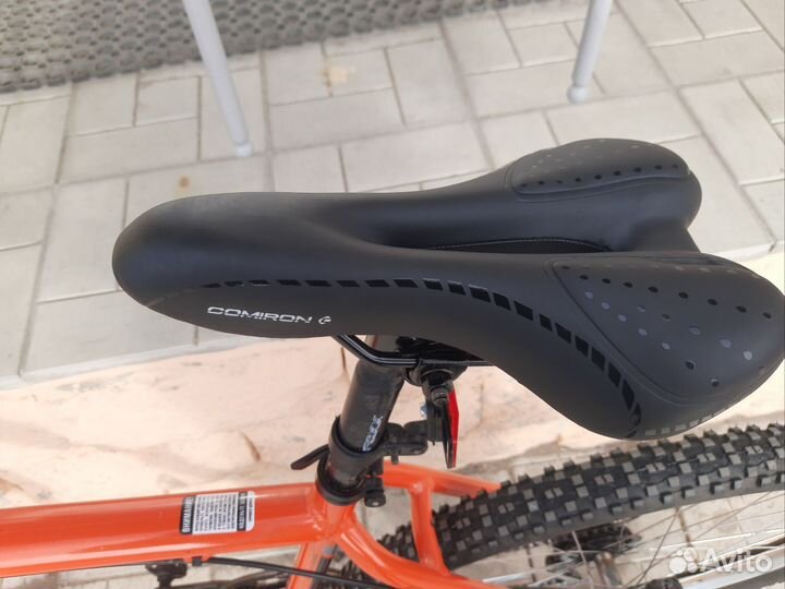 Велосипед горный, рама 22, колеса 29