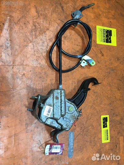 Рычаг стояночного тормоза Toyota Cresta GX100