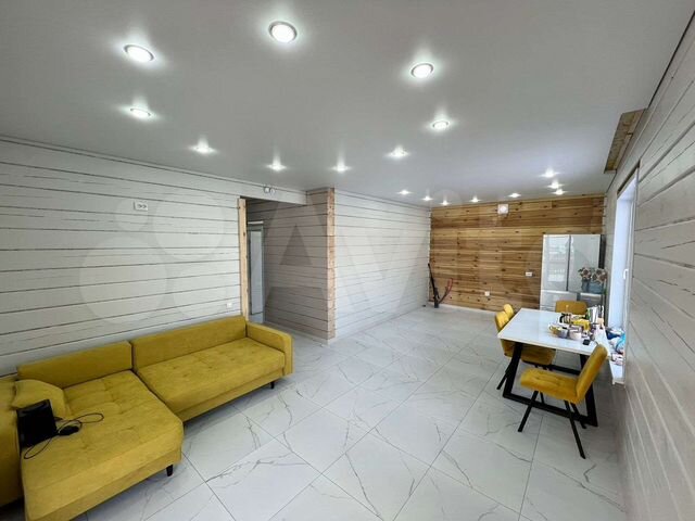 Дом 156 м² на участке 7,5 сот.