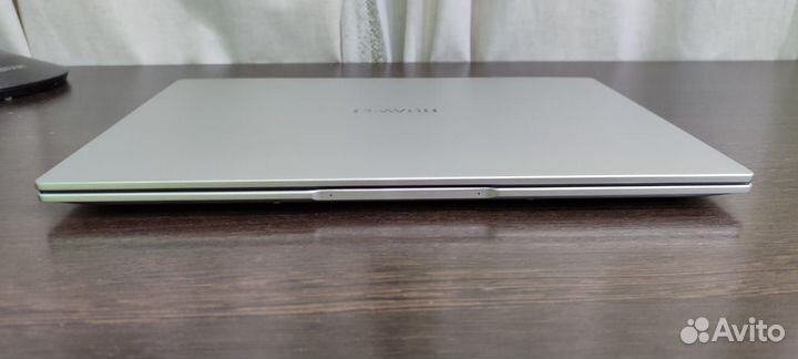 Ультрабук huawei