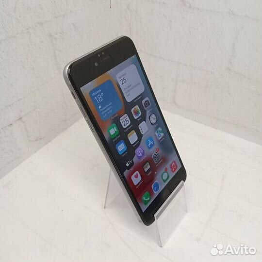 Apple iPhone 6 Plus 32gb Смартфон (7421)