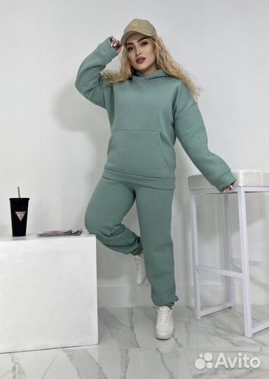 Спортивный костюм