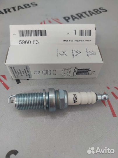 Свеча зажигания peugeot/ citroen / hyundai / KIA