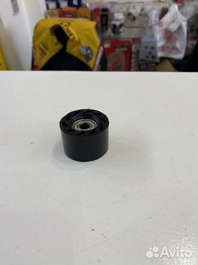 Ролик натяжения цепи