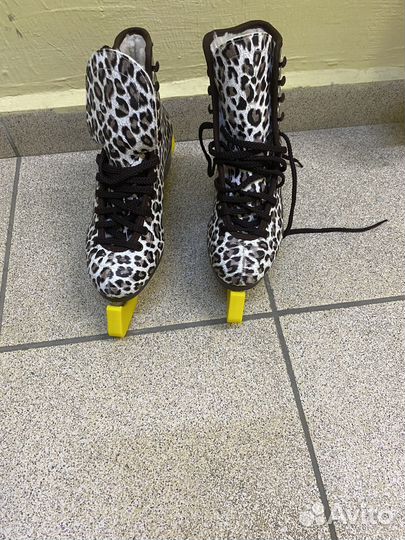 Коньки женские 38 размер