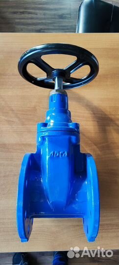 Задвижка чугунная adca Ду100 PN16