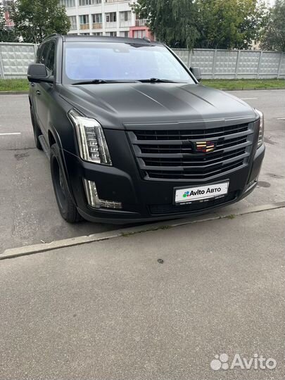 Cadillac Escalade 6.2 AT, 2019, 104 000 км