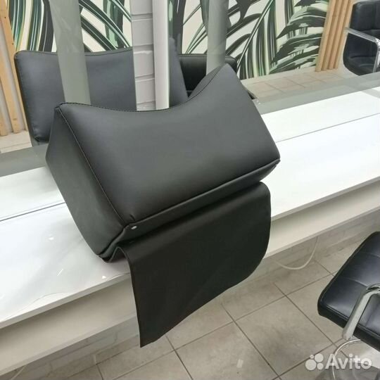 Детское кресло для стрижки