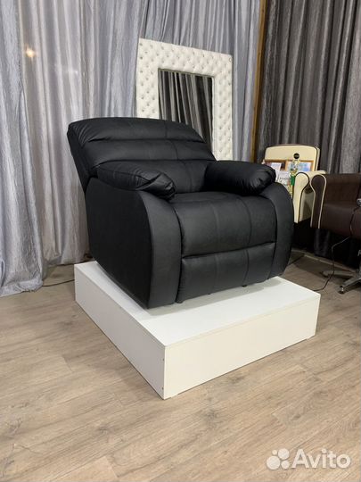 Кресло реклайнер для наращивания ресниц