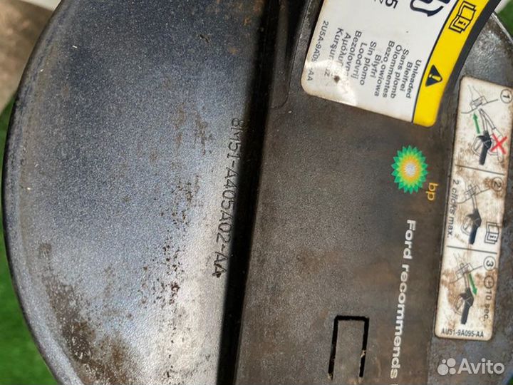 Лючок топливного бака Ford Focus CB4 sida 2010