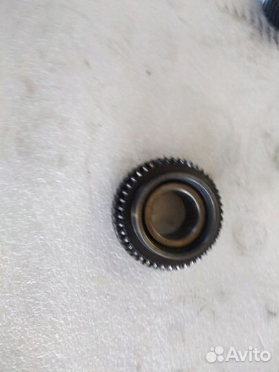 Пятая передача (первичный вал) Volkswagen Caddy