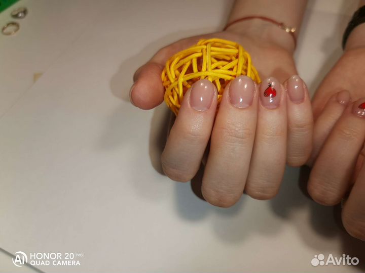 Маникюр. Мастер ногтевого сервиса