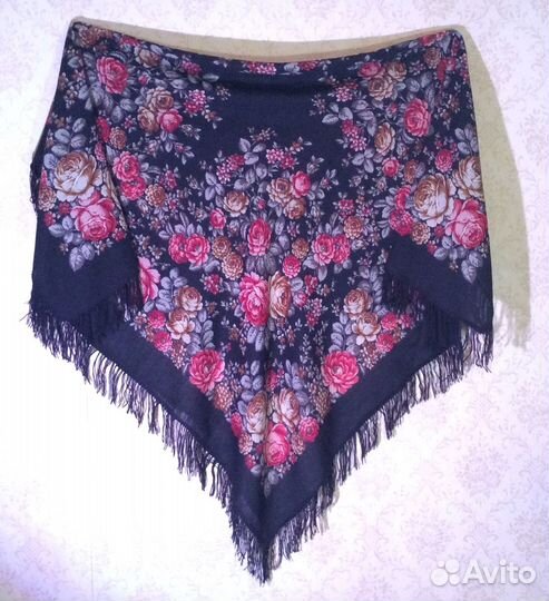 Павлопосадский платок шерсть, 146х146, новый