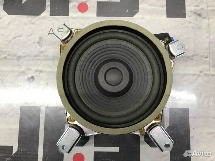 Сабвуфер Lexus Is250 GSE20 4grfse 2012