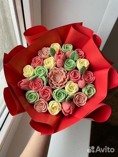 Сладкие букеты из шоколада