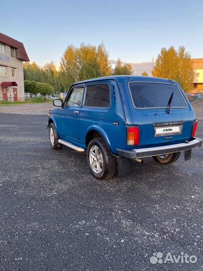 LADA 4x4 (Нива), 2011