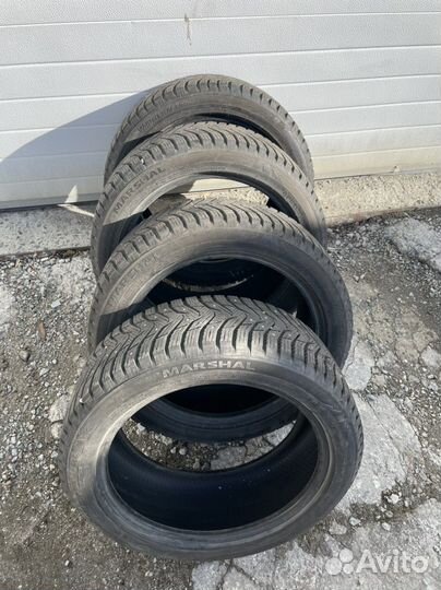 Marshal WinterCraft Ice WI31 205/50 R17 93